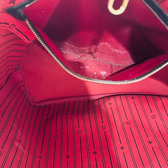 Louis Vuitton Neverfull Bag - Picture 10 of 10